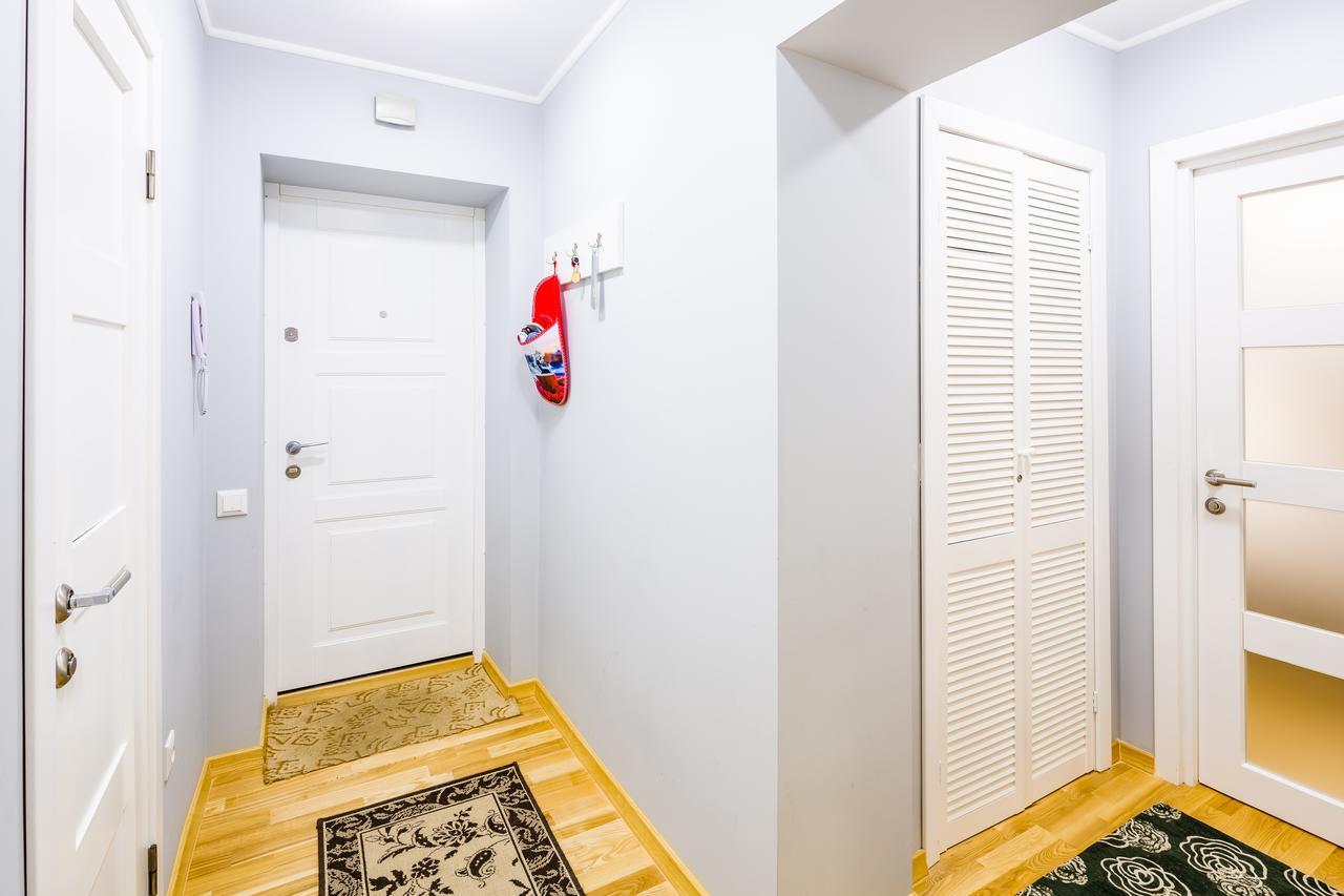 Bv Apartments Svobodu Avenue Lviv Buitenkant foto