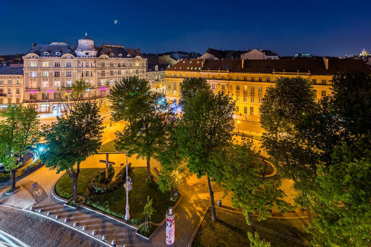 Bv Apartments Svobodu Avenue Lviv Buitenkant foto